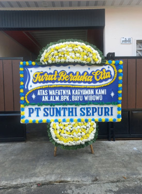 Papan Bunga Duka di Merek